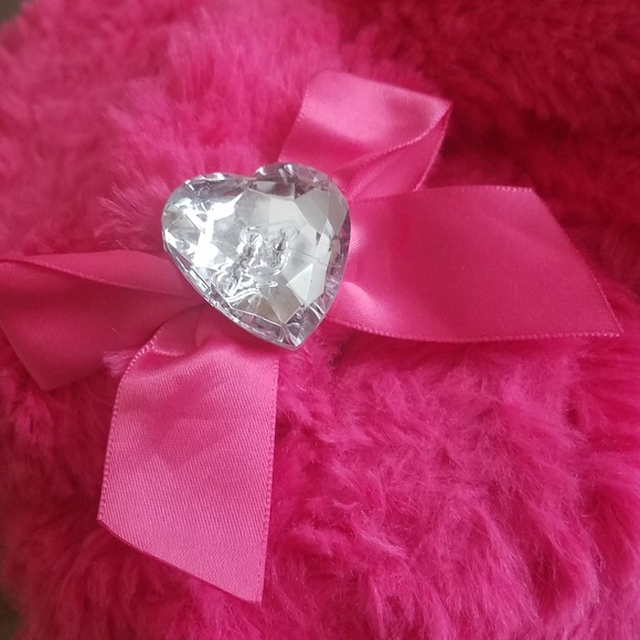 Girls pink fuzzy flip flop slippers L 2-3 - Picture 2 of 3